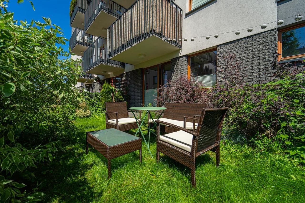 Bluszczanska Modern Urban Apartment Варшава Екстер'єр фото